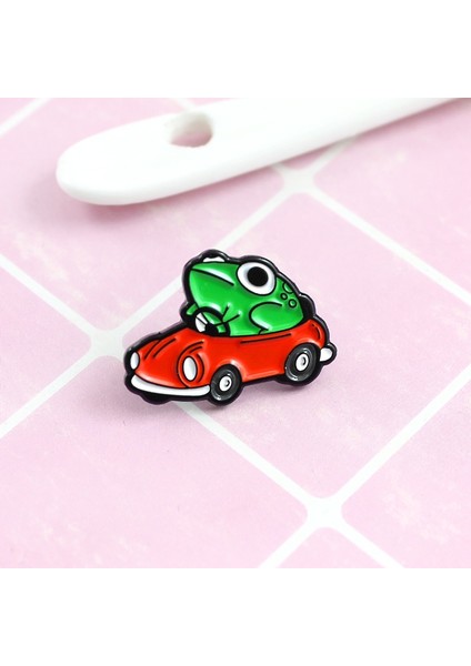 Yeşil Kertenkele Broş Kertenkele Kırmızı Araba Broş Çocuklar Için Karikatür Sırt Çantası Hayvan Kertenkele Mine Rozeti Takı (Yurt Dışından) indirimleri