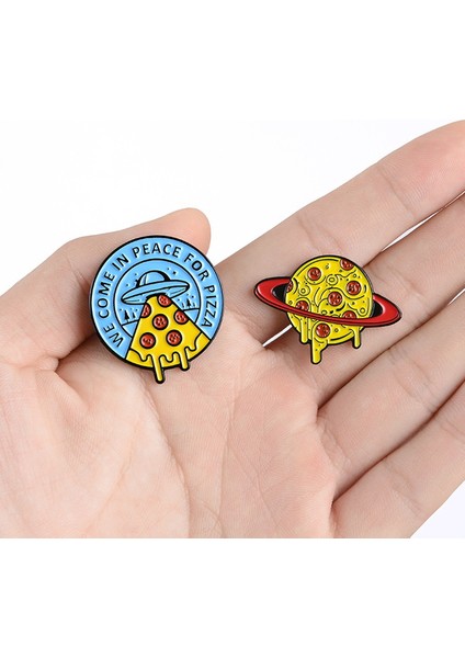 No.1 Boyutu Çizgi Film Pizza Gezegeni Emaye Broş Ufo Evren Pızza Için Barış Için Geldik Eğlenceli Yiyecek Rozetler Kıyafet Dekoratif Pim (Yurt Dışından) fiyatları