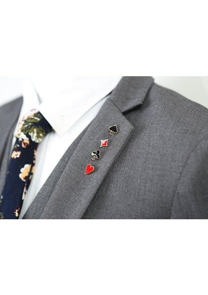 4 Adet/takım Unisex ve Moda Erkek Takı Alaşımlı Boutonniere Poker Şekilli Broş Yaka Iğnesi Kadınlar Kalp Maça Kulüp Komik Broşlar (Yurt Dışından) modelleri