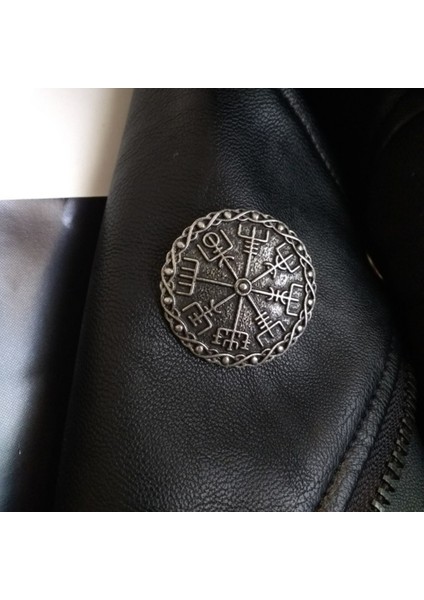 Antik Gümüş Tarzı C Viking Amulet Takı Kadın Broş Vintage Büyük Metal Broşlar Erkekler Için Viking Nordic Pusula Mücevherleri (Yurt Dışından)