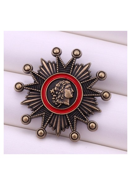 Altın Tarzı Yeni Gelen Kaplamalı Trend Erkek Takım Elbise Broşları Retro Gelgit Erkek Pinyon Rozeti Metal Pin Aksesuar Madalyon (Yurt Dışından)