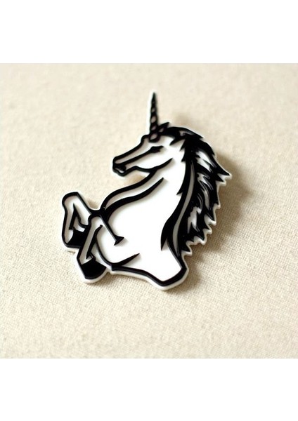 Siyah Beyaz Tarzı Moda Takı Siyah ve Beyaz Unicorn Broş Akrilik Yaka Broş Hediye Rozeti Aksesuarları Yaka Iğnesi Broşlar (Yurt Dışından)