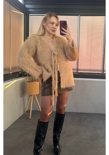 Camel Marka Model Oversize Sakallı Hırka fiyatları