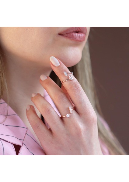 Zirkon Taşlı Rose Gold Kaplama Kombin Gümüş Yüzük