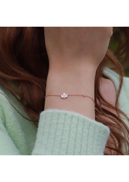 Yaprak Figürlü Zirkon Taşlı Mine Işli Rose Gold Kaplama Takım fiyatları