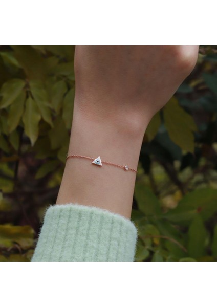 Üçgen Figürlü Zirkon Taşlı Mine Işli Rose Gold Kaplama Gümüş Set modelleri