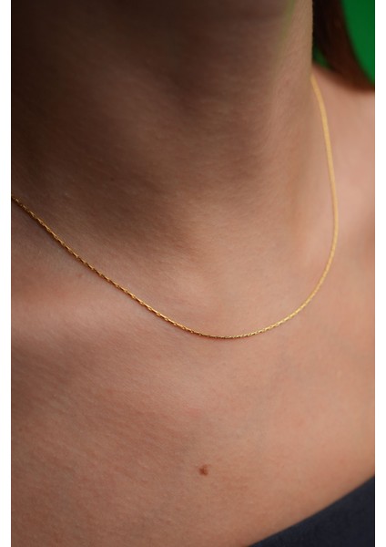 Çelik Hayalet Zincir Altın Renkli Kolye