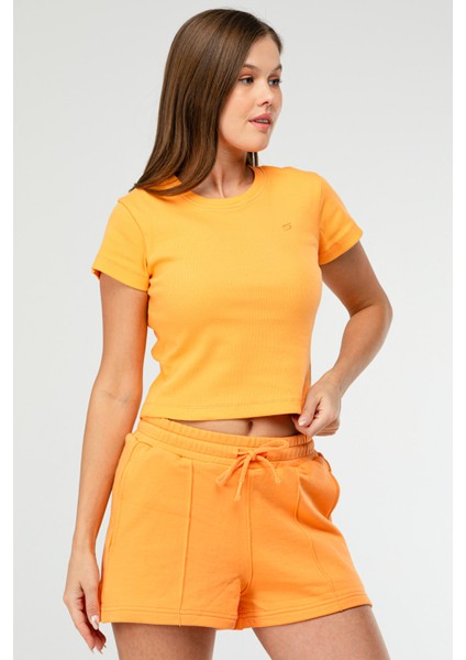 Oranj Slim Fit Basic Kaşkorse Bisiklet Yaka Kısa Kol Crop Kadın Body SF0757 modelleri