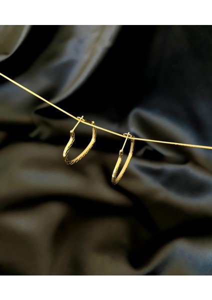 Desenli Kalp Gold Çelik Küpe fiyatları