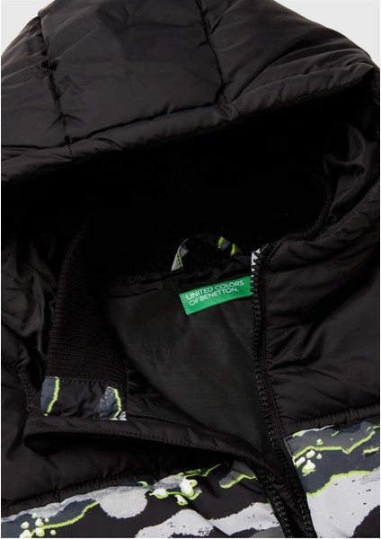 Erkek Çocuk Kamuflaj Desenli Kapüşonlu Pufa Yelek J00S modelleri