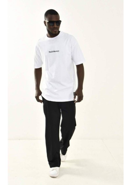 Erkek Sırt Baskılı Pamuk Kalın Dokulu T-Shirt indirimleri