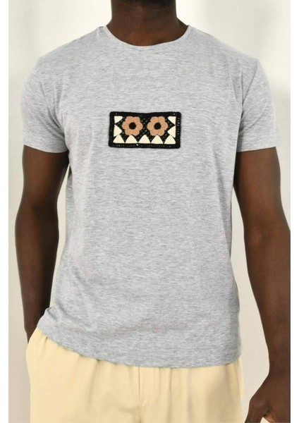 Çiçekli Örgü Detay Bisiklet Yaka Tshirt fiyatları