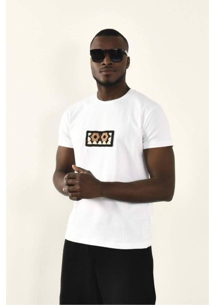 Çiçekli Örgü Detay Bisiklet Yaka Tshirt indirimleri