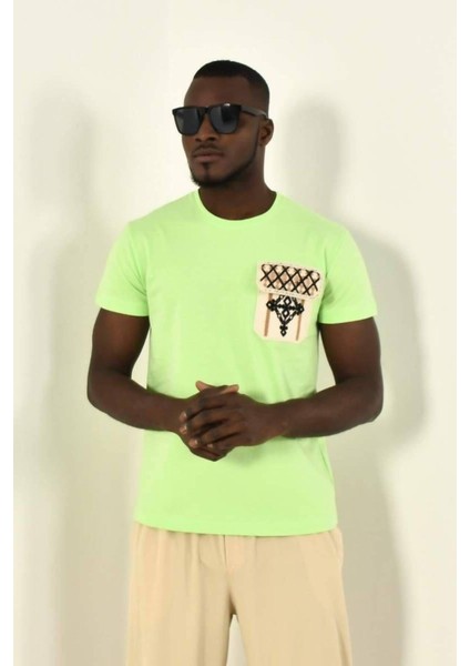 Örgülü Cep Detay Bisiklet Yaka T-Shirt