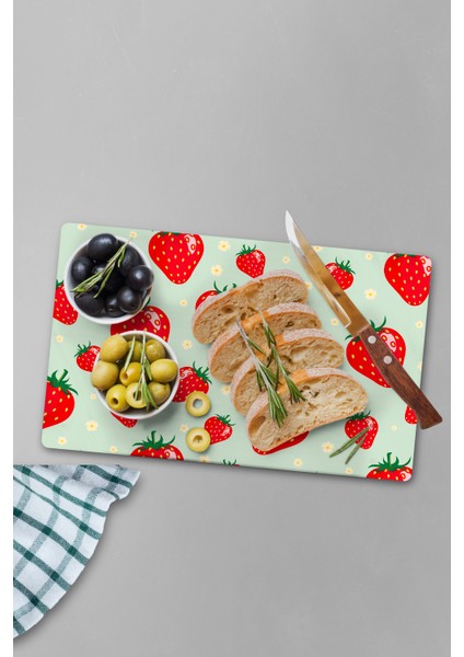 Çiçekli Çilek Desenli Temperli Cam Kesme Tahtası - Cam Kesme Tablası 30*40 Cm