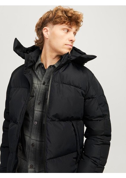 Jack & Jones Erkek Rüzgara Dayanikli Kapüsonlu Puffer Mont - Aero