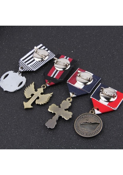 Metal Rozeti Avrupa ve Amerika Donanma Okulu Rozeti Broş Rüzgar Harajuku Özel Takım Küçük Rozet Omuz Askısı Rütbe Kaydırak Epaulet Epaulette (Yurt Dışından)