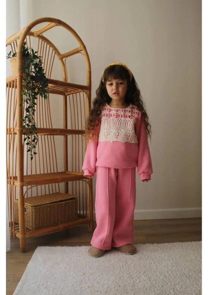 Çiçekli Dantelli Pembe Detaylı Kız Çocuk Tarz Eşofman Takımı