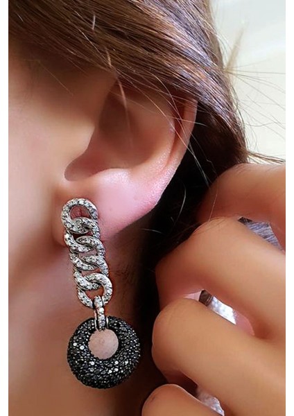 Zirkon ve oniks taş detaylı italyan tasarımı 925 ayar gümüş lüks küpe