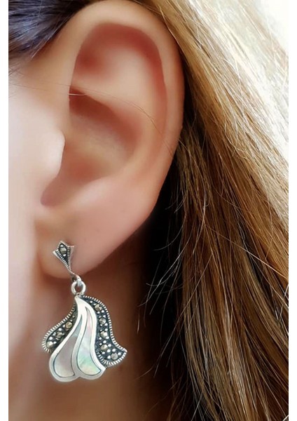 Kaplan sedef taşlı markazit taş detaylı gümüş küpe