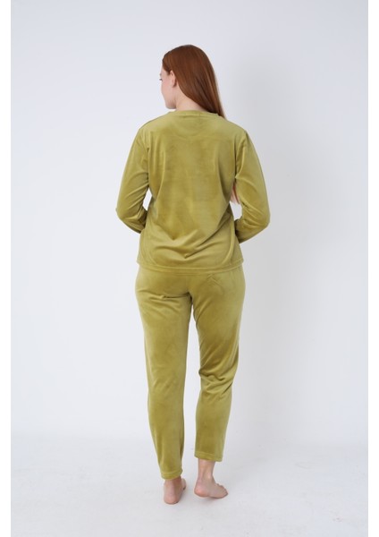 Kadife Yazı Detaylı Pijama Takımı modelleri