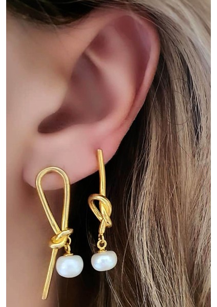 Inci detaylı gümüş altın kaplama tasarım küpe