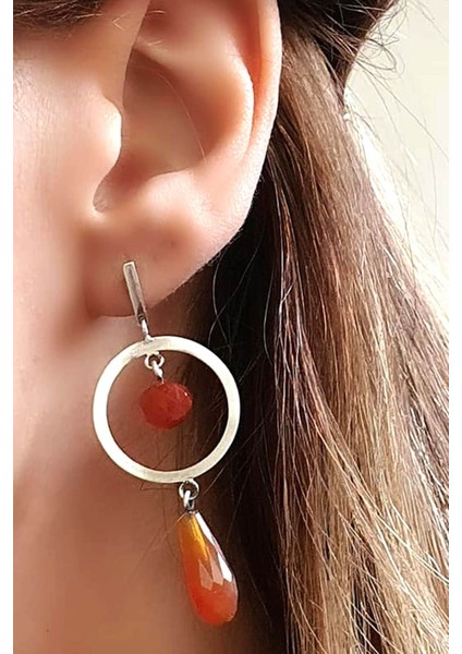 İtalyan tasarımı doğal akik taşlı 925 ayar gümüş modern küpe