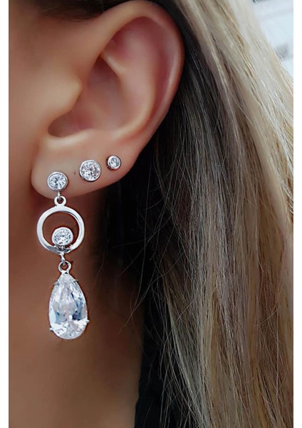 Zirkon Taşlı Şık Gümüş Küpe fiyatları