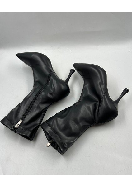 Kadın Marya Siyah Streç Cilt Yandan Fermuar Sivri Burun Ince Topuklu Bot fırsatları