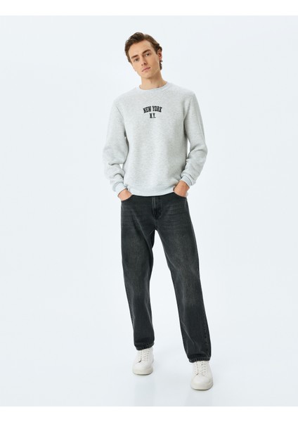 Bisiklet Yaka Slogan Işlemeli Sweatshirt