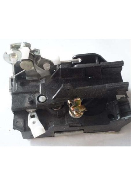 Egekarayel 153 Ön Kapı Kilidi Sağ Motorsuz Master Iı 01 7701046146