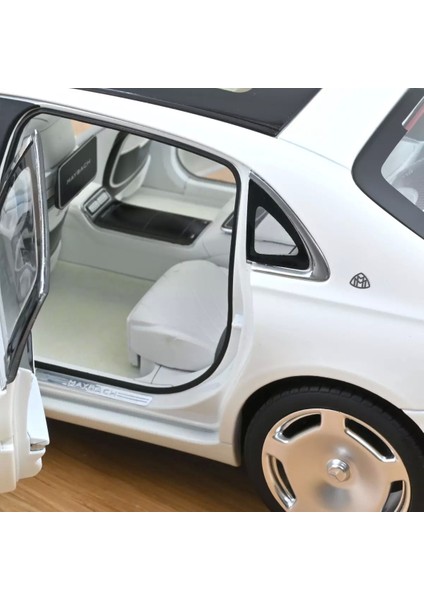 183817 Mercedes-Maybach S 680 4matıc 2021 Diamond White modelleri