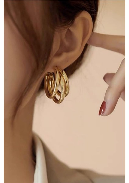 Kadın Vip Seri Ay Model Küpe ZRK00587