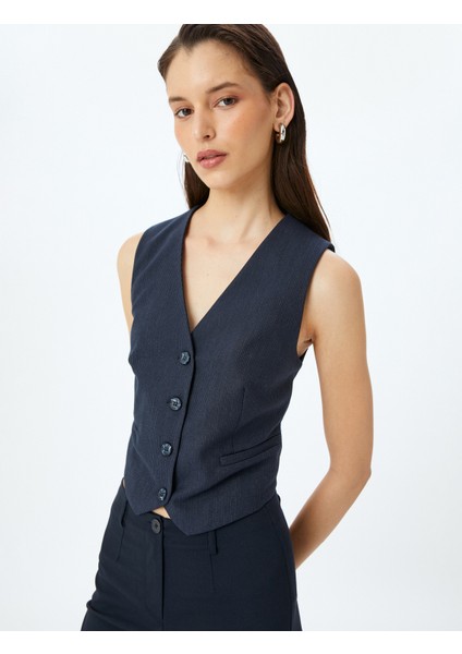 Düğme Detaylı V Yaka Blazer Yelek