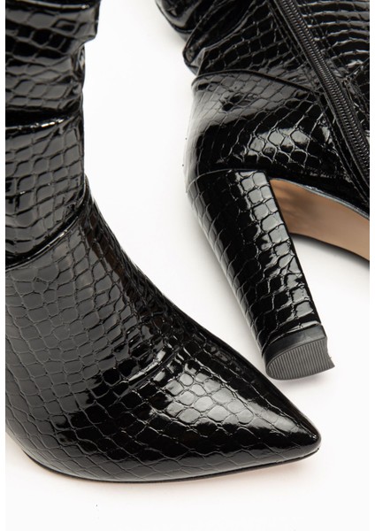 VRT-4815 Siyah Kroko Yüksek Kalın Topuklu Körüklü Fermuarlı Kadın Bot fırsatları