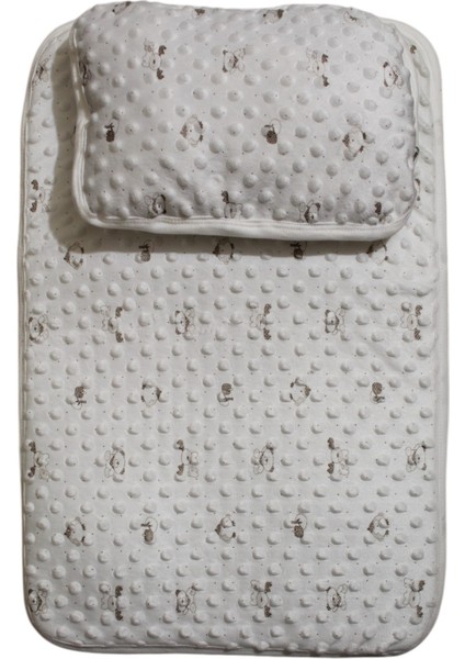 Desenli Nohutlu Bebek Alt Açma Krem