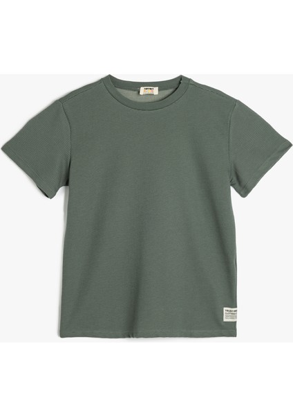 Pamuklu Kısa Kollu Bisiklet Yaka Oversize Basic Tişört