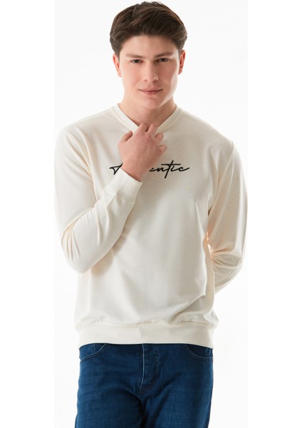 Yazı Nakışlı Bisiklet Yaka Sweatshirt