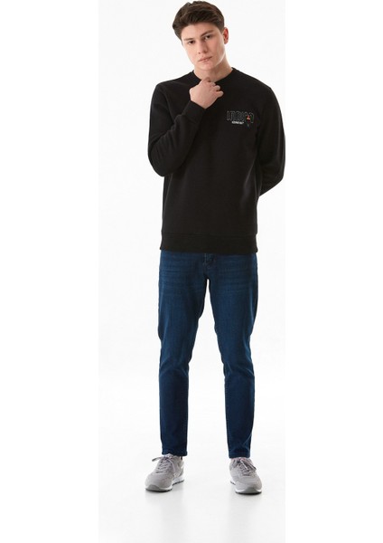 3 Iplik Yazı Nakışlı Bisiklet Yaka Sweatshirt fiyatları