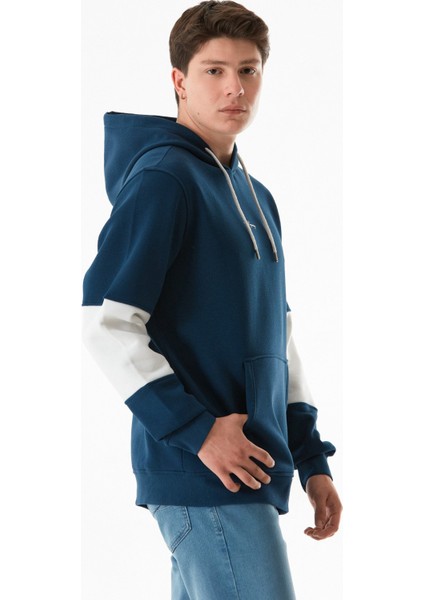 The Good Yazı Baskılı Kanguru Cepli Kapüşonlu Sweatshirt fırsatları