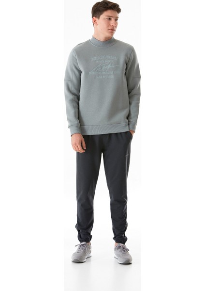 3 Iplik Established Yazı Nakışlı Dik Yaka Sweatshirt fiyatları