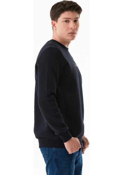 3 Iplik Kabartma Baskılı Bisiklet Yaka Sweatshirt fırsatları