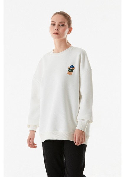 3 Iplik Ayıcık Nakışlı Bisiklet Yaka Oversize Sweatshirt