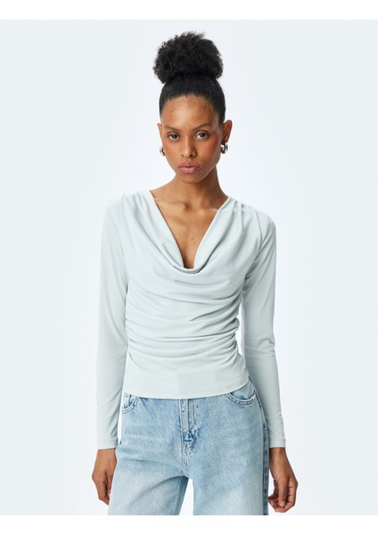 Degaje Yaka Uzun Kollu Slim Fit Drapeli Bluz