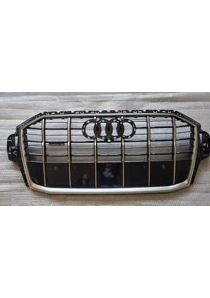 74996 Ön Panjur Krom Q7 Slıne 2016-2021 4M0853651AH