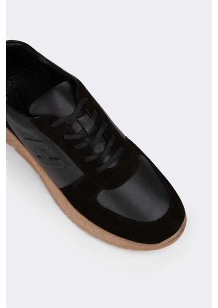 Erkek Sneaker Hakiki Deri Ayakkabı 082Y24E40709 modelleri