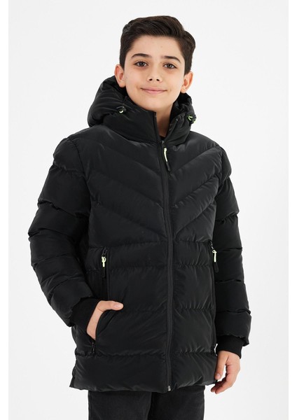 Siyah Erkek Çocuk Sabit Kapüşonlu Şişme Deri Karışımlı Kumaş Mont&kaban modelleri