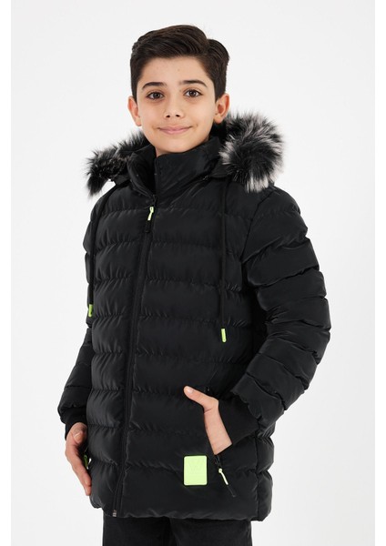 Siyah Erkek Çocuk Çıkartılabilir Kapüşonlu Şişme Deri Karışımlı Kumaş Mont&kaban