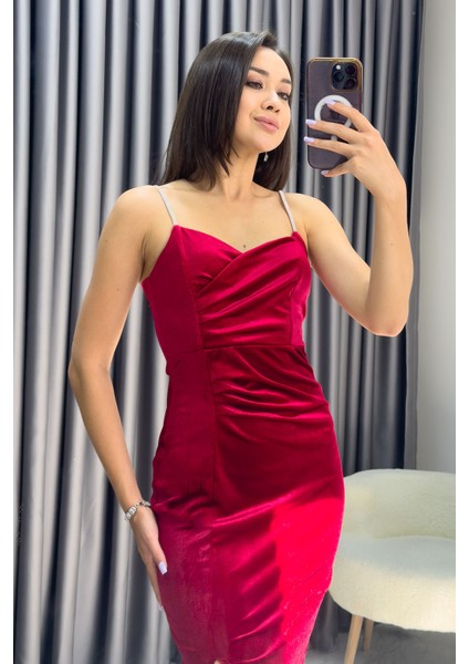Kadın Kırmızı Taş Ince Askılı Yırtmaçlı Kadife Yeni Sezon Abiye Elbise fiyatları