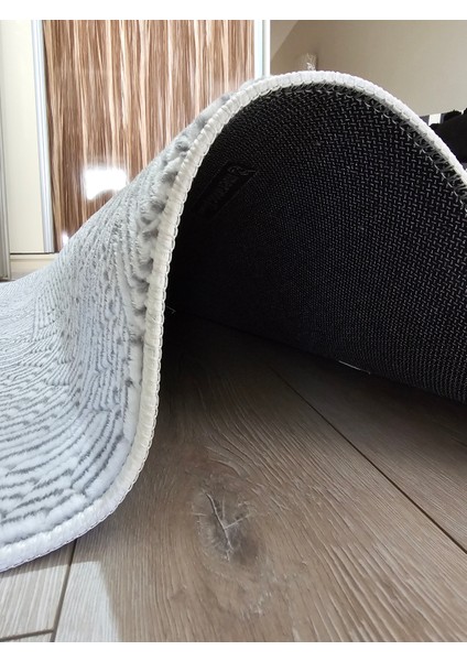 Akbay Halı Merinoskaymaz Taban Yolluk Halı fırsatları